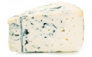 Голубой сыр с плесенью: польза, вред, калорийность