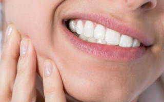 Сильные приступообразные ночные зубные боли: причины и лечение